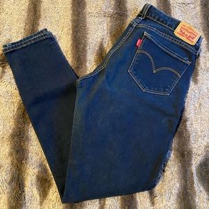 Levis 711 skinny jeans